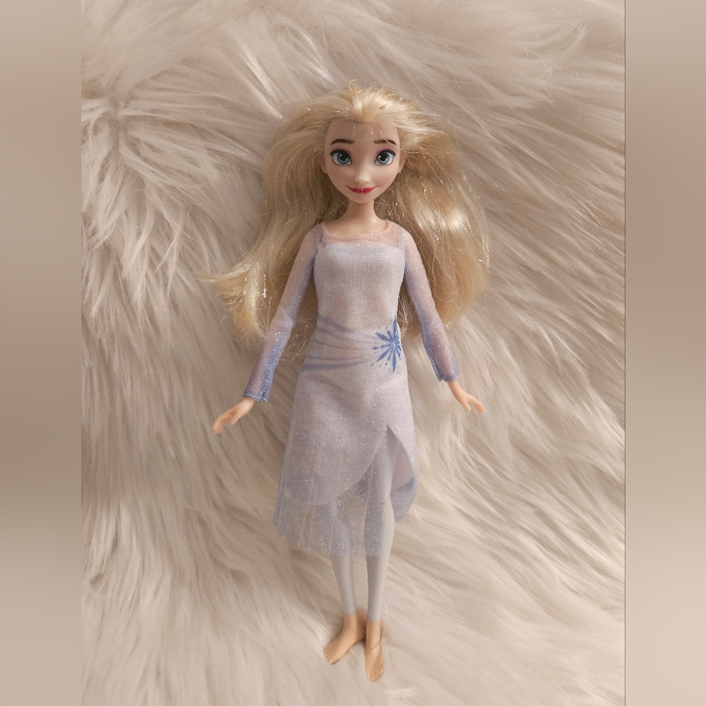 Disney 2016 Frozen Elsa Doll Silver Tinsel Sparkle Hair
